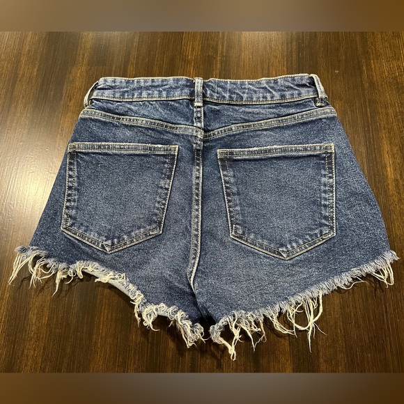 Zara shorts - Picture 2 of 5